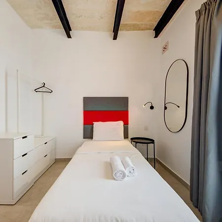 Guest house Casa Domenico 8 *